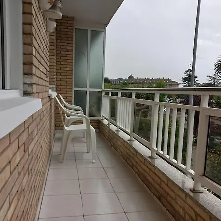 En Soleado Y Con Terraza. Apartmán *