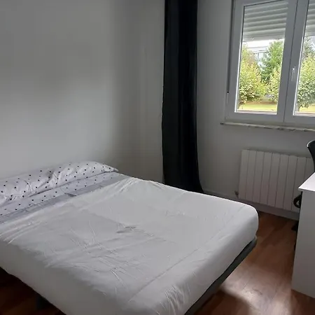 En Soleado Y Con Terraza. * Santander